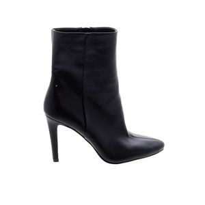 Nine West, black leather heeled boots, size 6.5